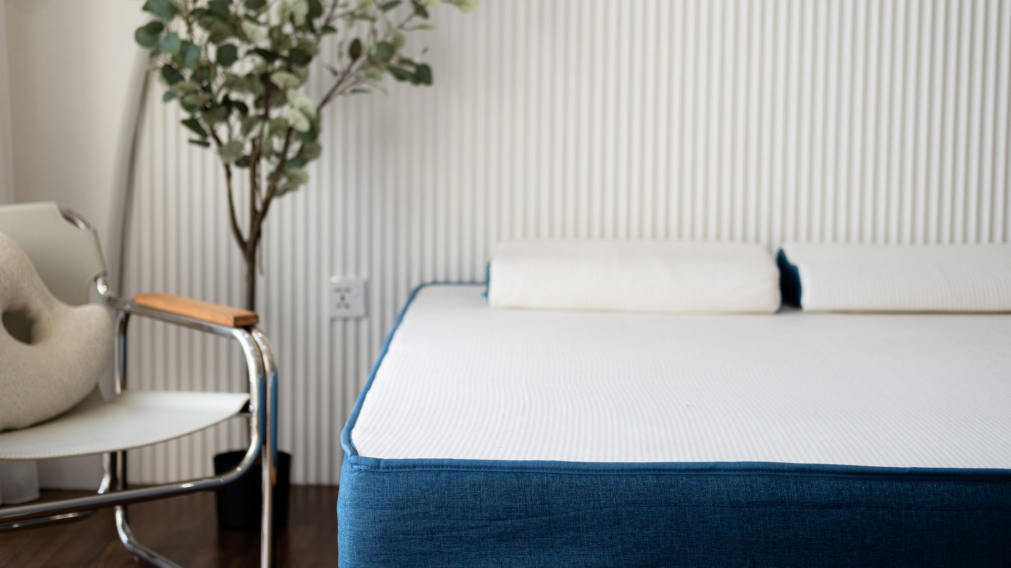 10 Signs Your Mattress Is Affecting Your Sleep Quality